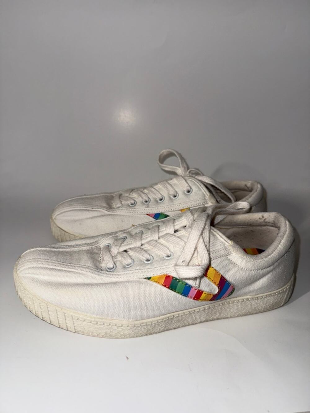 Tretorn Nylite canvas sneakers white canvas rainbow striped lgbtq pride 8.5